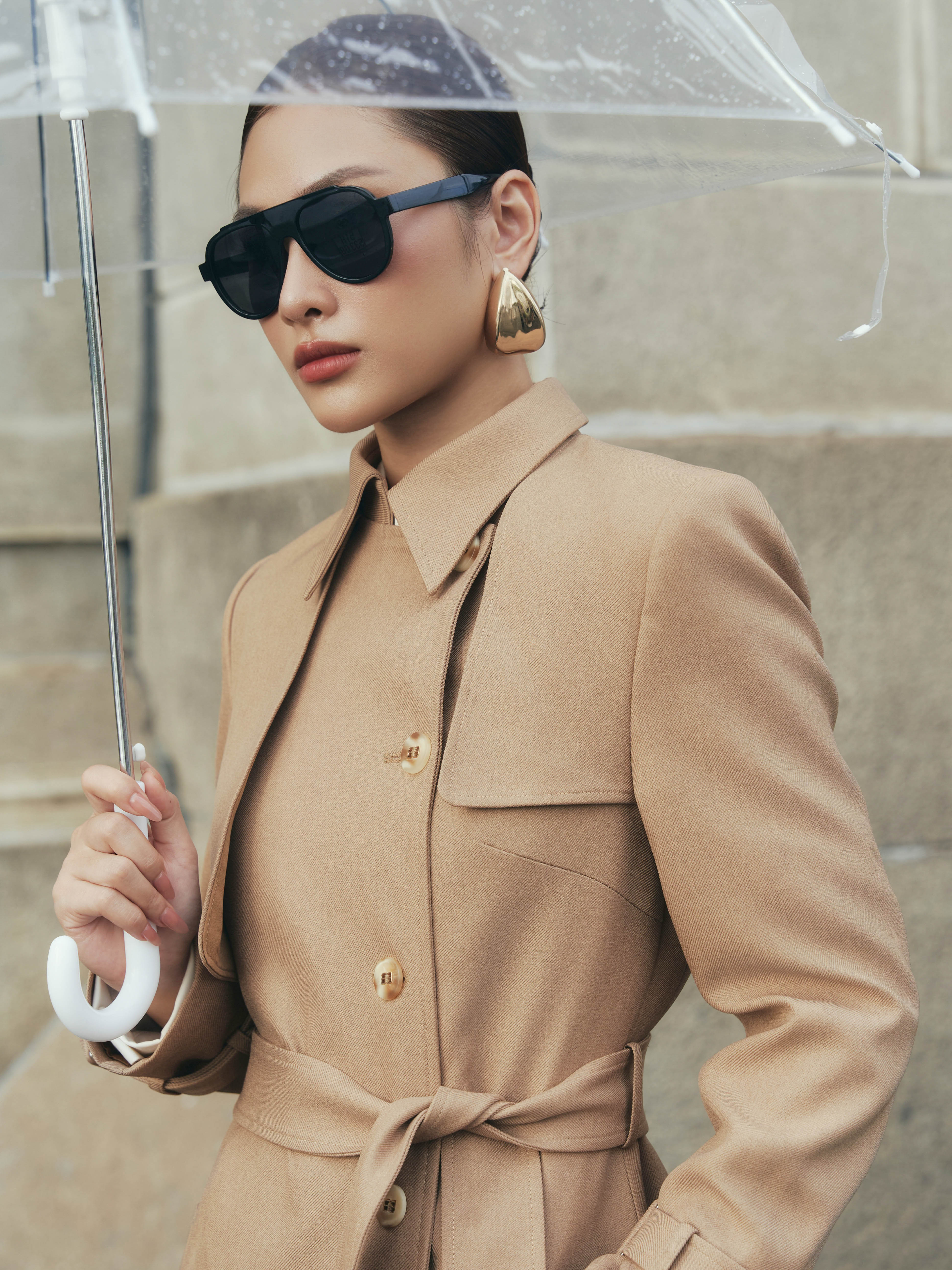 Áo trendcoat cổ đức có chân